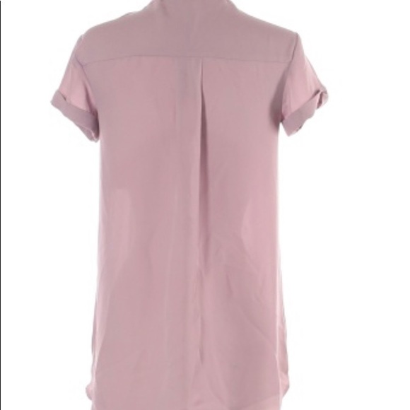 ⭐️🎉3 items for $30 🎉 Simply Vera Vera Wang  Mock Solid Purple XS S/S Blouse - Picture 2 of 3